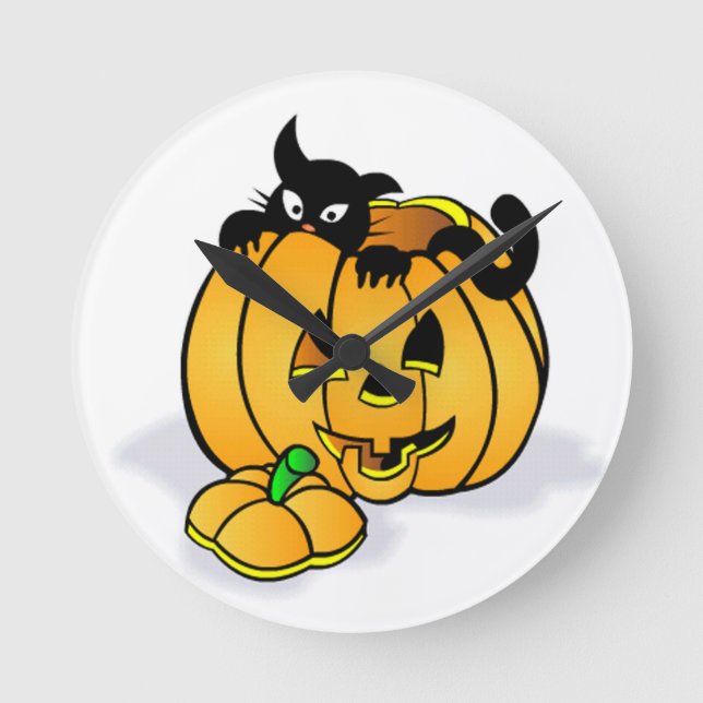 Halloween Pumpkin with Black Cat Round Clock (Front)