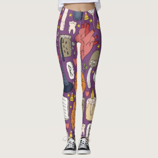 Halloween pumpkins, witchy seamless pattern. leggings