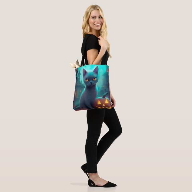 Halloween Russian Blue Cat With Pumpkins Scary Tote Bag (On Model)