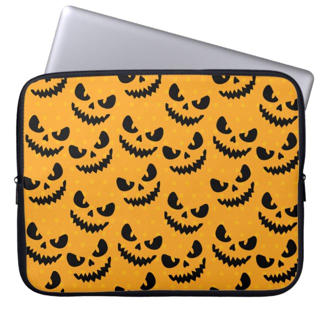Halloween: scary faces, vintage style. laptop sleeve (Front)
