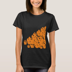 Halloween scary orange skulls pile black T-Shirt