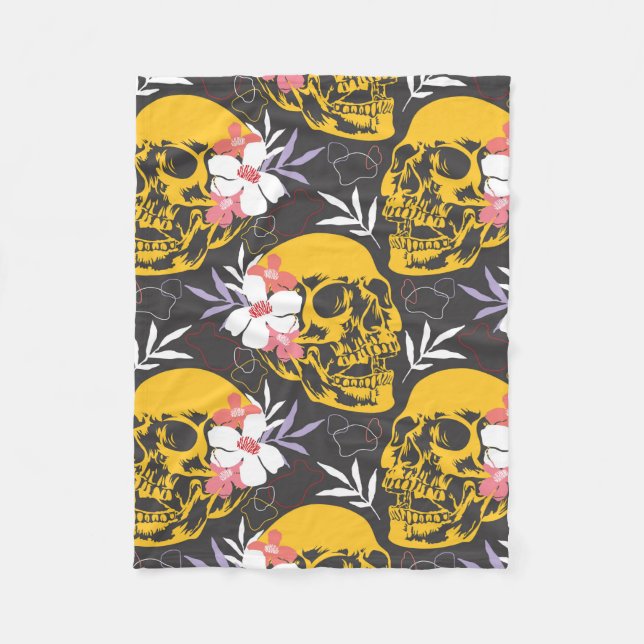 Halloween seamless pattern with colourful and scar fleece blanket (Front)