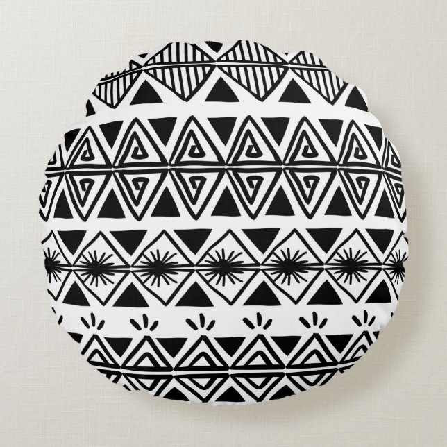 Halloween seamless pattern with flowers,pumpkins a round cushion (Front)