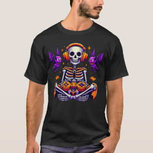Halloween skeleton gamer video gaming T-Shirt
