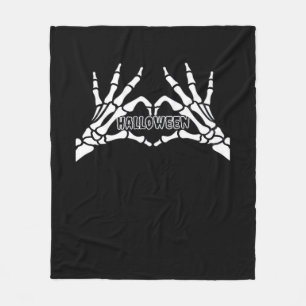 Halloween Skeleton Heart Hands Retro Style Fleece Blanket