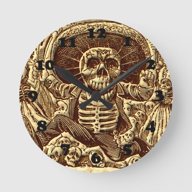 Halloween Skeleton Pirate Round Clock (Front)