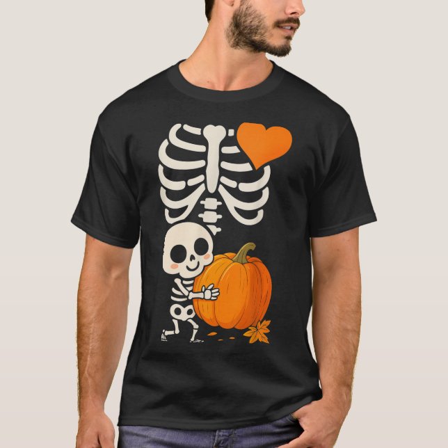 Halloween Skeleton Pregnancy Announcement Soky Mum T-Shirt (Front)