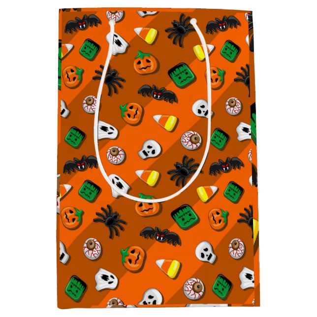 Halloween Spooky Candies Party   Medium Gift Bag (Front)