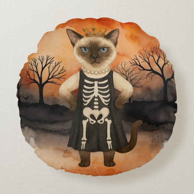 Halloween themed for Siamese Cat Lovers  Round Cushion (Front)