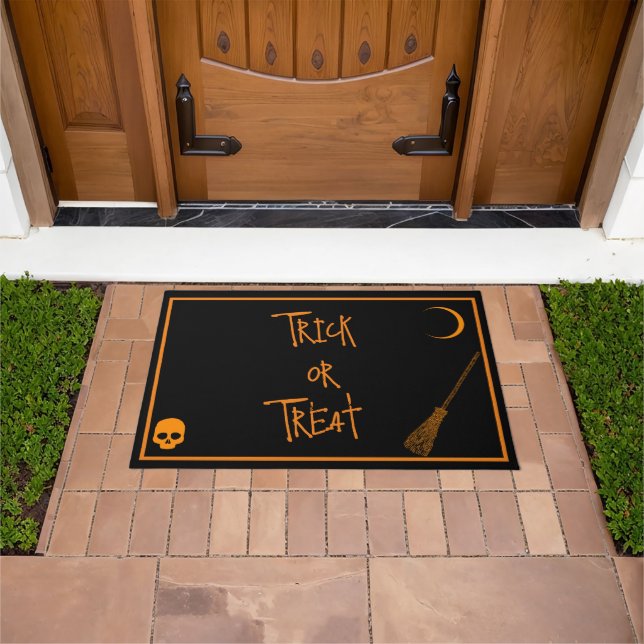Halloween Trick or Treat Doormat (Outdoor)