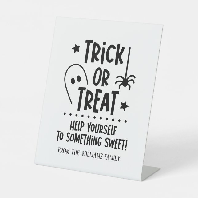 Halloween Trick or Treat Sweets Sign (Front)