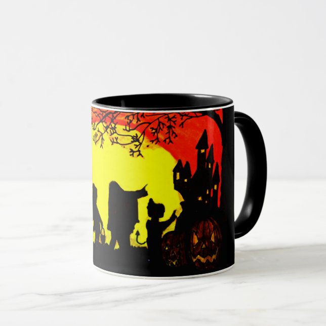 HALLOWEEN TRICK OR TREATERS  MUG (Front Right)