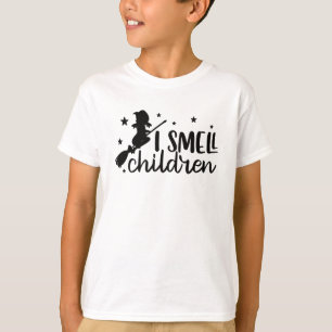 Halloween Witch Hocus Pocus I smell children T-Shirt