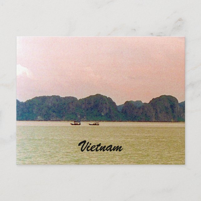 halong boats postcard (Front)