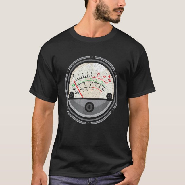 Ham Radio Operator Administrator Nerd SWR Metre Di T-Shirt (Front)