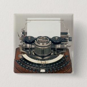 Hammond typewriter, with the ideal keyboard 15 cm square badge