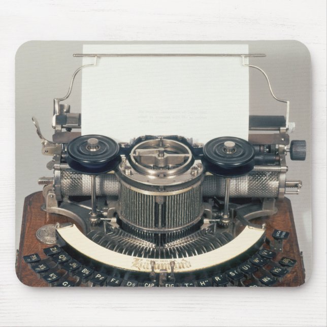 Hammond typewriter, with the ideal keyboard mouse mat (Front)