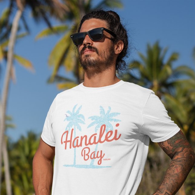 Hanalei Bay Hawaii Island of Kauai Retro Souvenir T-Shirt (Creator Uploaded)
