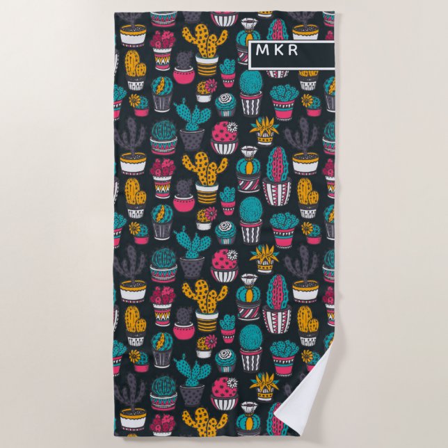 Hand Drawn Cactus in Sketch Style Pattern Beach Towel (Front)