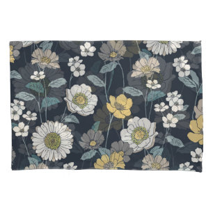 Hand-drawn floral, seamless artistic pattern. pillowcase
