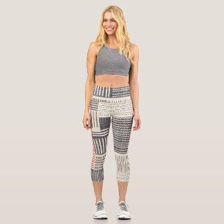 Hand-drawn geometric stripes, seamless pattern. capri leggings