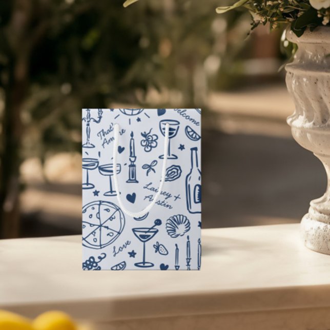 Hand-Drawn Illustrated Wedding Welcome Gift Bags (Hand-Drawn Illustrated Wedding Welcome Gift Bags)