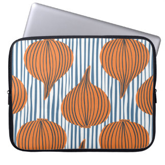 Hand-drawn onion bulbs, organic wallpaper laptop sleeve