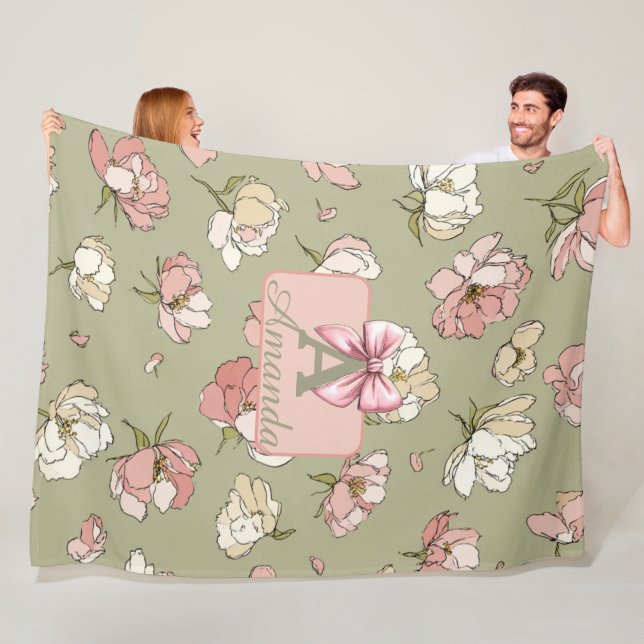 Hand-Drawn Peony Pattern Fleece Blanket (In Situ)