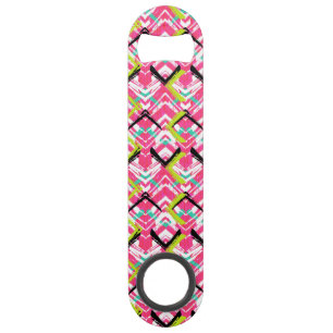 Hand Drawn Pink Zig Zag Pattern