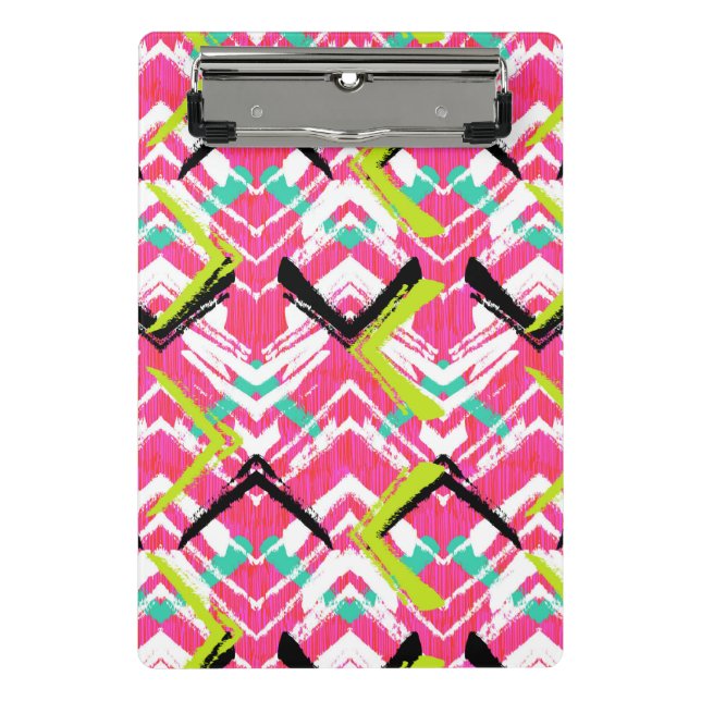 Hand Drawn Pink Zig Zag Pattern Mini Clipboard (Front)