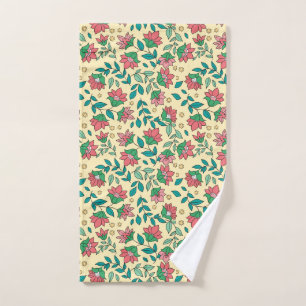 Hand Drawn Pressed Flowers Leaves Pattern Towel