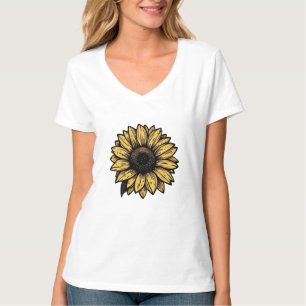 Hand-drawn sunflower: a vintage botanical flower f T-Shirt