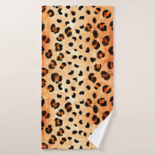 Hand drawn watercolor leopard pattern. Exotic fur Bath Towel