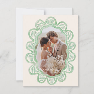 Hand-painted green scalloped oval photo frame 