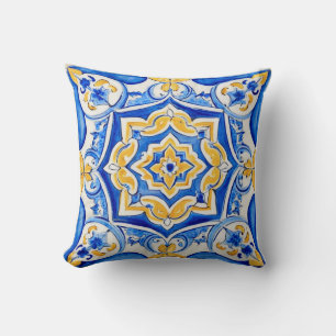 Hand-Painted Majolica Pattern Cushion