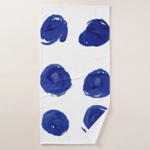 Hand painted seamless polka dots pattern bath towel