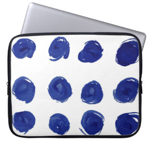 Hand painted seamless polka dots pattern laptop sleeve