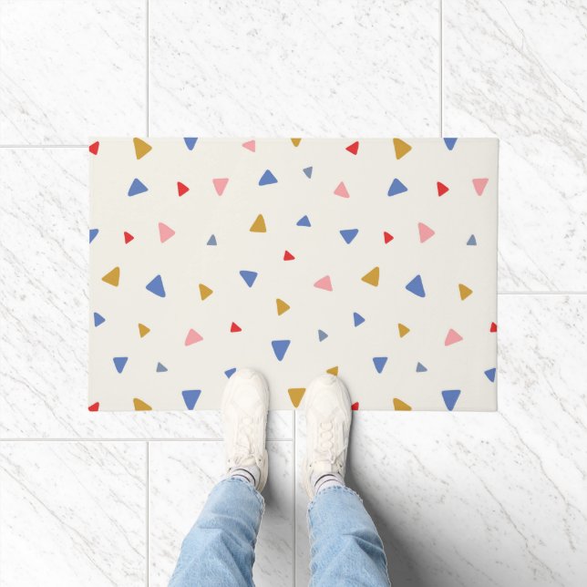 Hand Tossed Triangle Pattern Doormat (Indoor)
