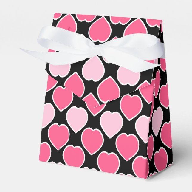 Handdrawn Pink Heart Valentine Gift Favour Box (Front Side)