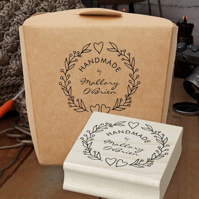 Handmade by Doodle Wreath Heart and Foliage Rubber Stamp (Handmade signature stamp with line drawn floral wreath)