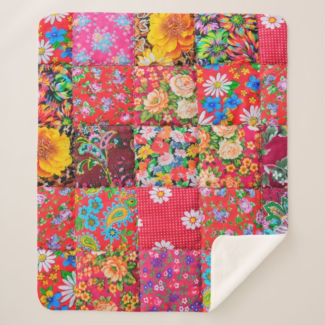 Handmade patchwork quilt with floral pattern as ba sherpa blanket (Front)