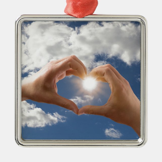 Hands of love metal tree decoration (Front)