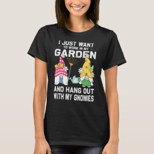 Hang out with my Gnomie gnome statue gardening gno T-Shirt