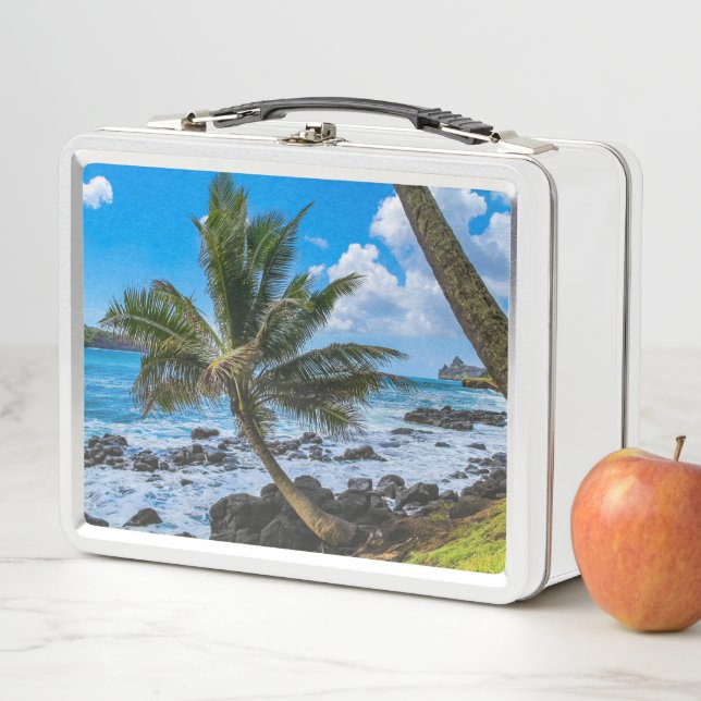 Hanging around... metal lunch box (In Situ)