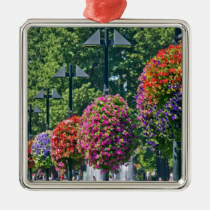 Hanging Flower Baskets Metal Tree Decoration