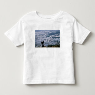 Hani girl carrying basket with rice terrace, toddler T-Shirt
