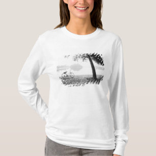 Hanoi Vietnam, Bicycle & Bay Mau Lake Lenin Park T-Shirt