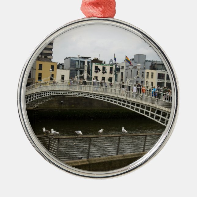 Hapenny Bridge Dublin Metal Tree Decoration (Front)