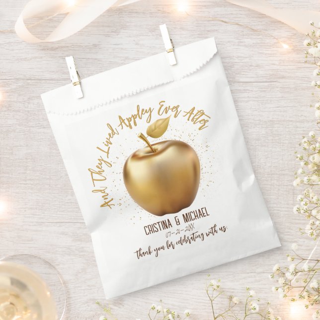 Happily Ever After Caramel Apple Wedding Favour Bags (Clipped)