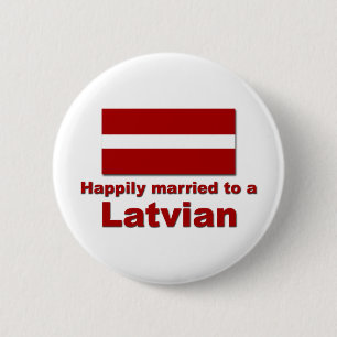 Happily Married Latvian 6 Cm Round Badge